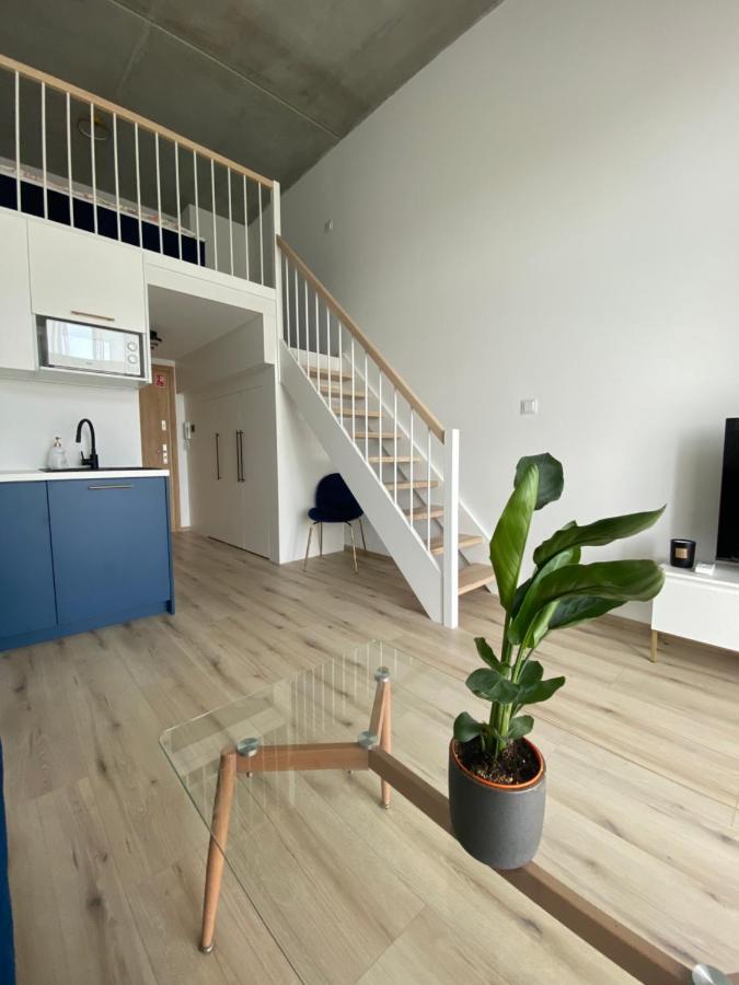 Apartament Wroclaw-Lotnisko Εξωτερικό φωτογραφία